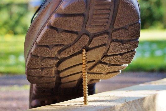 acquistare le scarpe antifortunistiche